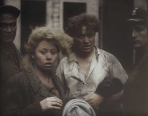 lamus-dworski:Polish insurgents during 1944 Warsaw Uprising.Stills from non-fiction film ‘Pows