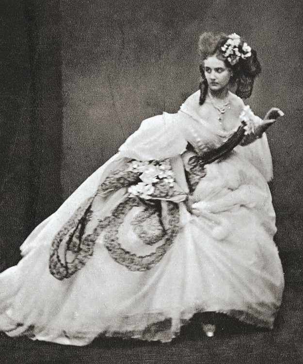 zoetica:  Patron saint: Countess De Castiglione