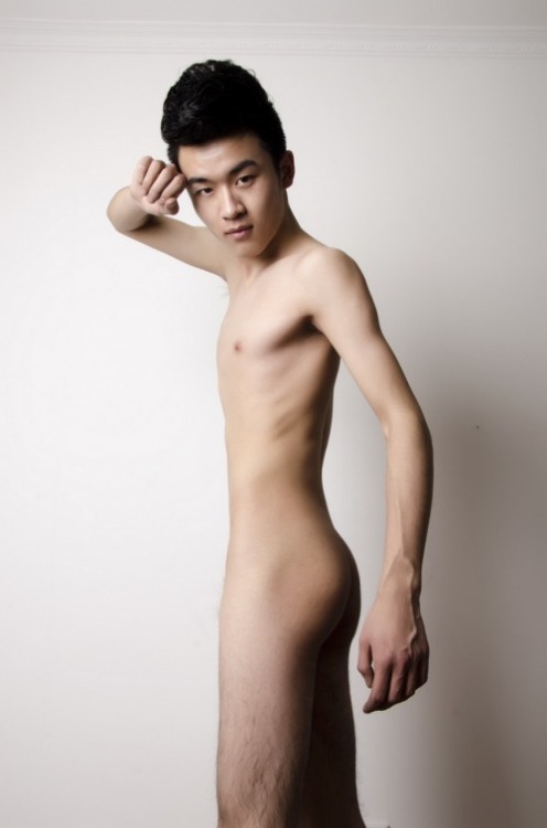 zlam333:  Naked Slim boy  촣아