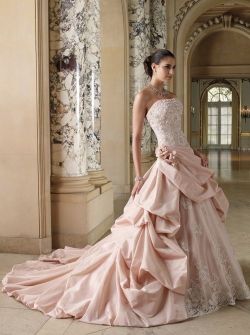 enslavedbyfaerie:  Blush Wedding Gown.