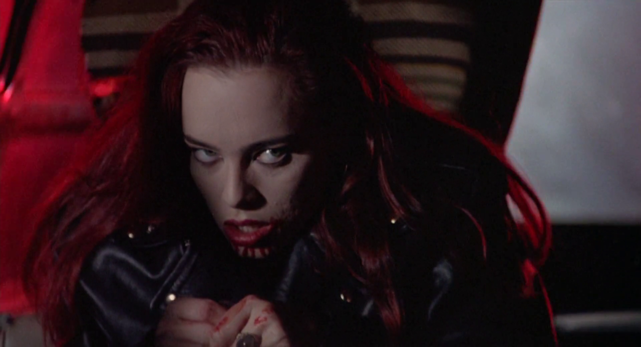 Mindy Clarke in ‘Return of the living dead 3′ - Brian Yuzna - 1993 - USA