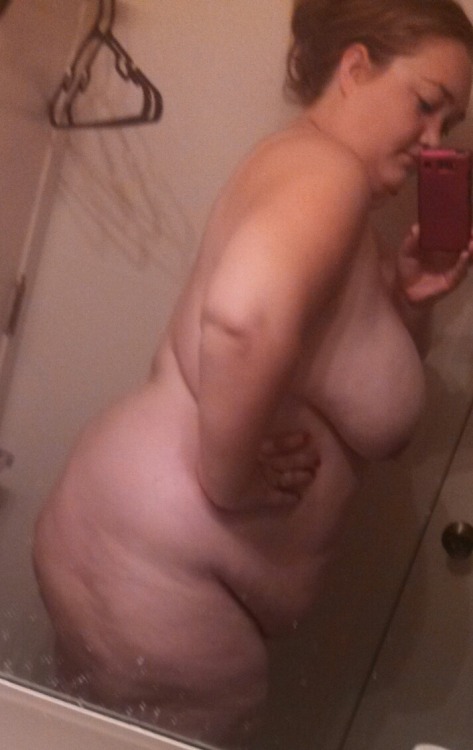 hornypornyandcool:  fortheloveofmyjasu:  Mirror time random photo set requested from quarternoob Xoxo   Magnificent body