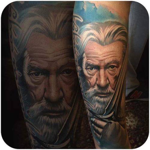 72tattoo:  By Benjamin Laukis 