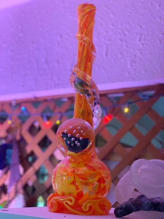 high-in-portland:   My boyfriend’s bong is so pretty 