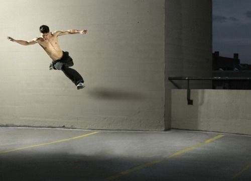 kungfumasters:  All kinds of parkour movements for you! So amazing!! I love parkour.Online buy professional kung fu shoes, and Kung Fu Clothing just click:http://www.icnbuys.com/kung-fu-shopIf you like Chinese kung fu, you can share this blog, and I will