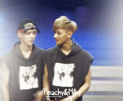 oshzt:  sassy sehun jumping into zitao like porn pictures
