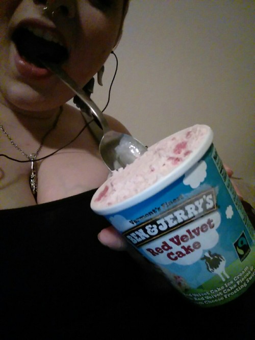 rollsofdestiny:  Who wants to bet I’ll DEVOUR this tub of Ben & Jerry’s and my can of Coke in one go? *raises hand* By the way. Yes. I do have a minor obsession with anything Red Velvet. 😊❤ (also about to post some pretty epic photos of me