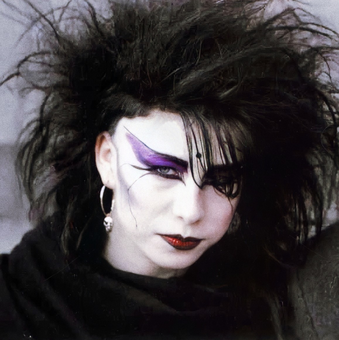Zozo 80s Goth Makeup