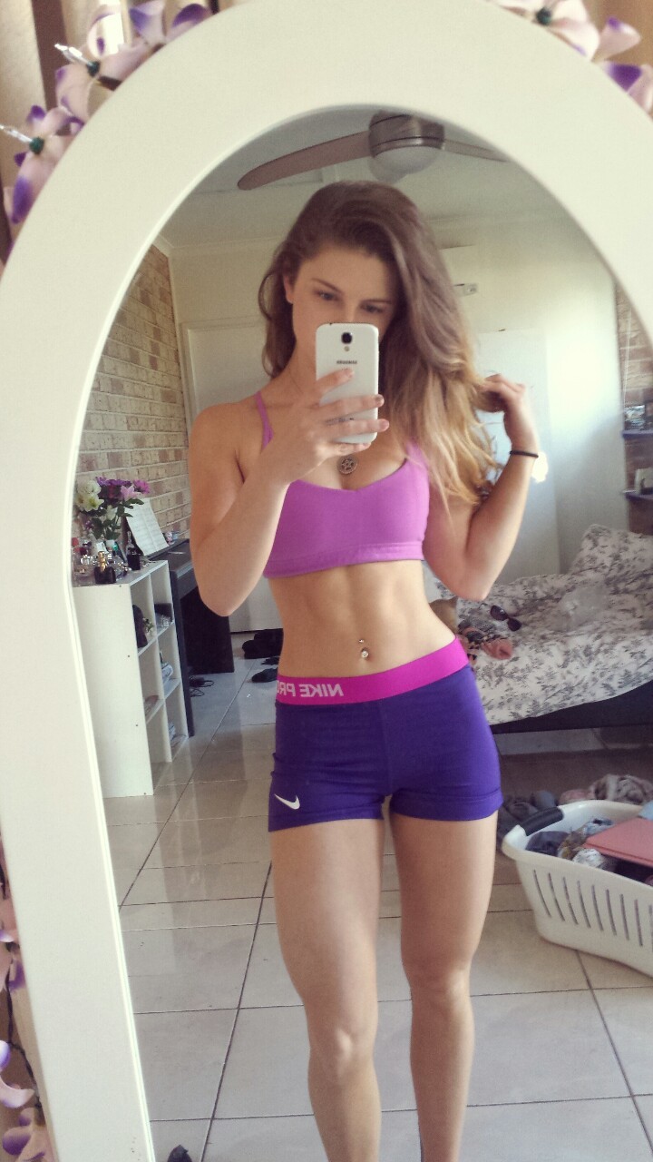 jaydeyfit:  I have purple nike pros!!! Favourite colour ever 😍😍😍 never been