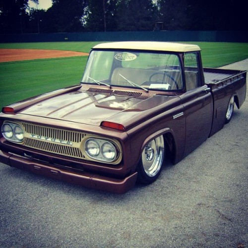 bas1cphotography:  #minitruck #minitruckin #onsillsdotcom #bagged #bodydrop #airbag #truckin #airride #airsuspension #pickup 