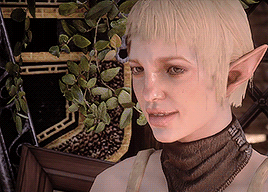 ivaliice:  ladies of inquisition + smiling