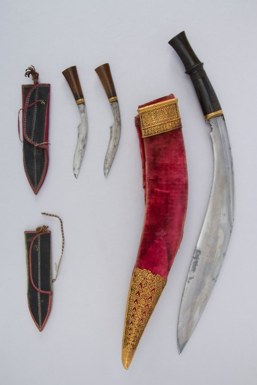 we-are-rogue: Kukri knives, India / Nepal, 18th-20th centuries 18th–19th c., Indian or Nepales