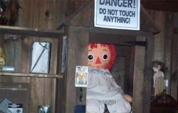 thats-miss-jessica-to-you:  The real Annabelle needs to be on my page. 