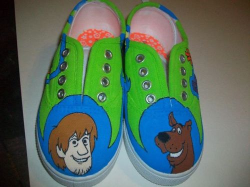 Hand painted custom kids shoes, Scooby doo and the whole gang!Visit our store to see what we have to