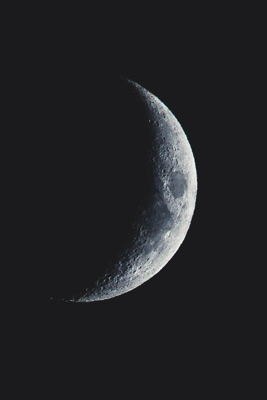 lsleofskye: Crescent moon | _alexanderwieck - Tumblr Pics