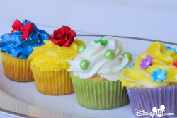 thepirateandthepixie:  Even cupcakes like