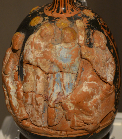 athens-archaeological-museum: Lekythos in the shape of an aryballos with decoration rendered in reli