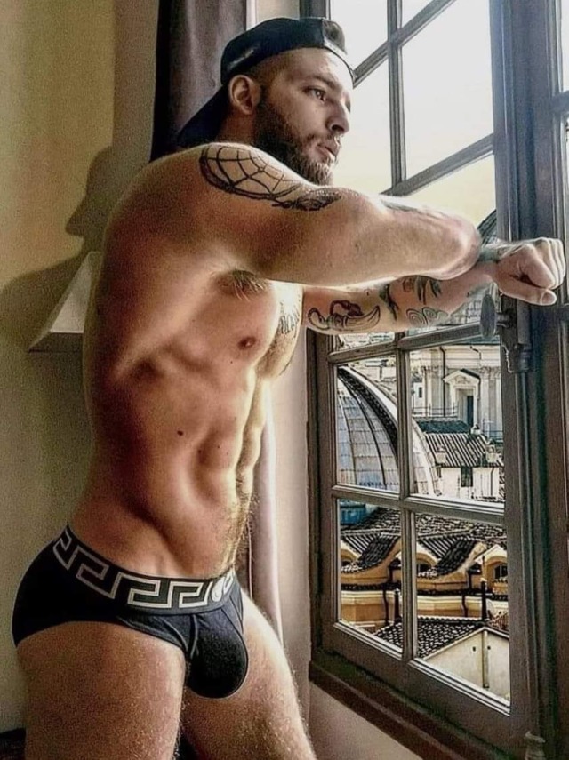 muscleinbriefs-deactivated20230: