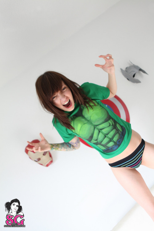 xxgeekpr0nxx:  NSFW Sunday: BetteJean says, “It’s time to suit up!”