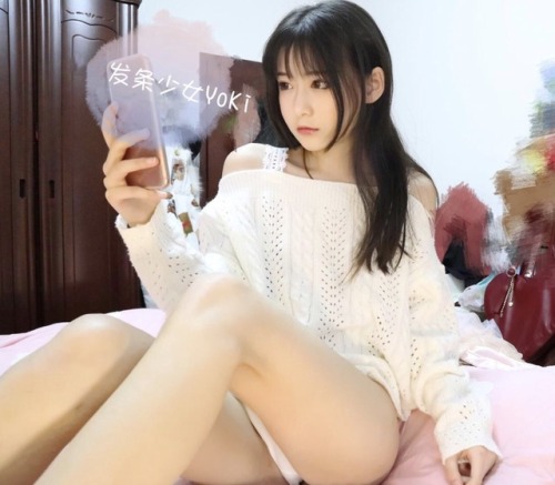 fatiaomoon: 点赞艹粉。 转发也艹