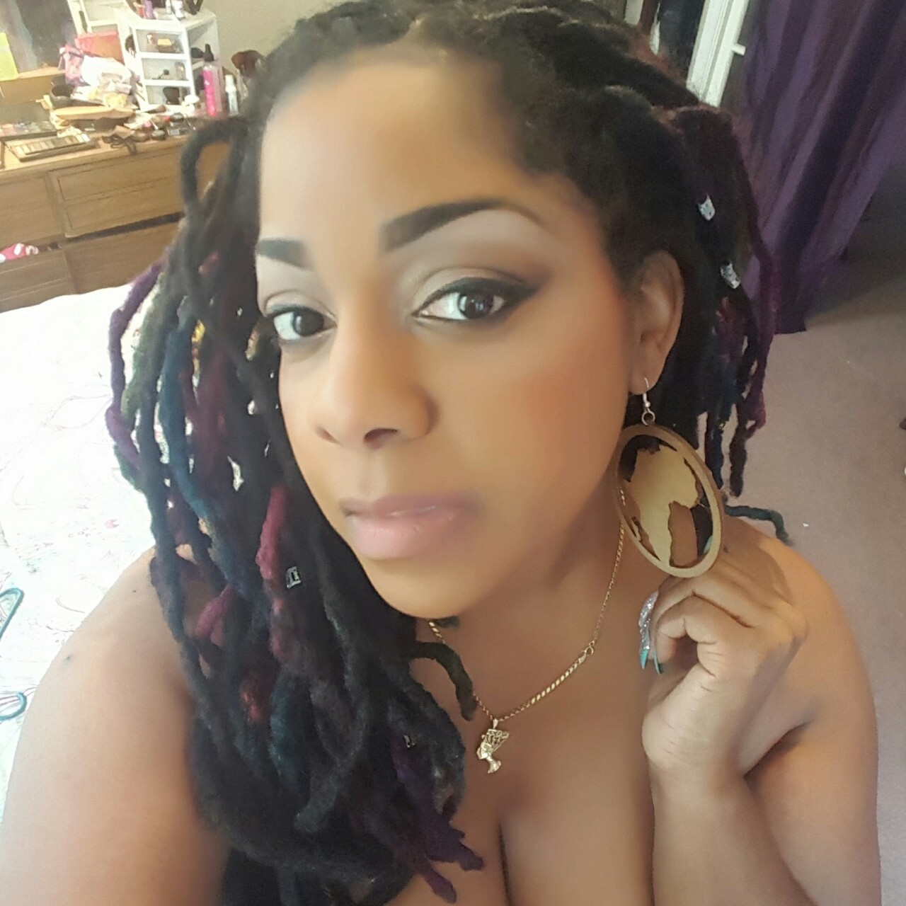 dynastylnoire:  solidoneblog:  dynastylnoire:  I felt pretty  So gorgeous!   Thank