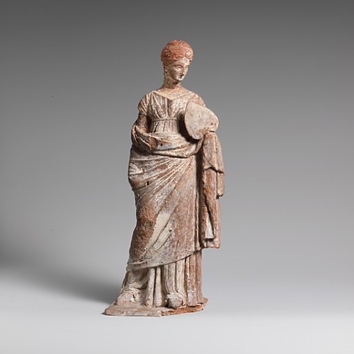 jeannepompadour:Terracotta Statuette of a Woman from Boeotia Ancient Greece,c. 300 B.C.