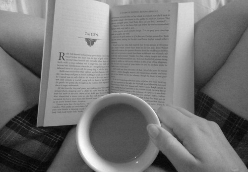 fandoms-are-my-one-true-love:Seven Days Seven Thing that Make me HappyDay 1: Drinking coffee and rea