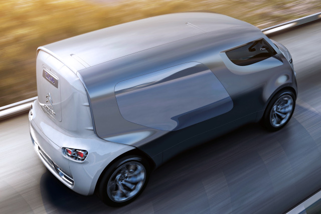 carsthatnevermadeitetc:Citroën Tubik Concept, 2011. A retro-futuristic MPV/Van design study that referenced the Citroën Type H van. It was powered by a diesel hybrid powertrain with the ICE driving the front wheels and and an electric motor the rear.