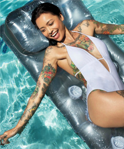 tattoome:    Levy Tran  