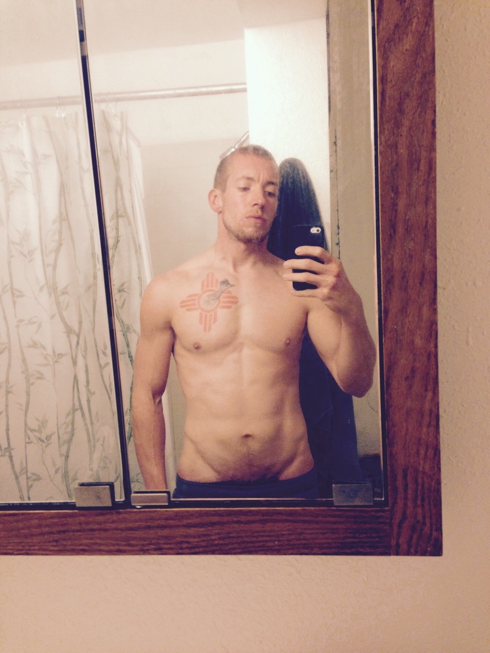 moto-cowboy: oregondick: Love the shit outta ya too New Mexico   Be nice to feel