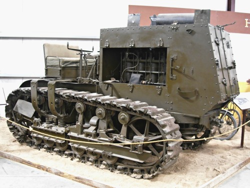 semitrckn:  1917 Holt 10 tom military spec