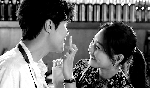 KIM SEON HO & SHIN MIN AH As HONG DU SHIK And YOON HYE JINHometown Cha Cha Cha (2021) Dir. Lee Jung Sub;
