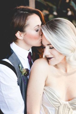 weddingsandlesbians:  by http://www.tarabethphotography.com/