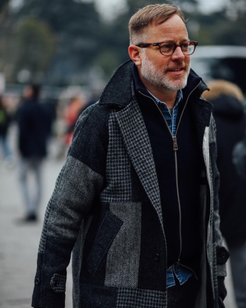 Patchwork coat • • • #manstyle #pitti95 #florence #streetstyle #brucepask #pittiuomo #alphotographer