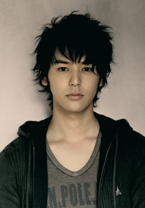 Satoshi Tsumabuki(妻夫木聡)