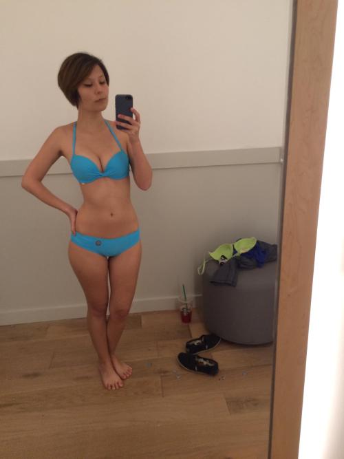 sexiestyoungins:  first picture of myself on reddit, is this the right sub?