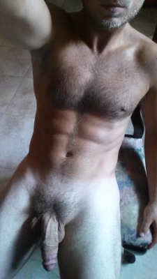 thebearunderground:  The Bear Underground Archive15,000+ posts of the hottest hairy men around the globe