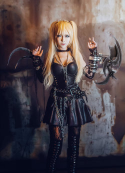 cosplayfanatics:  Deathnote - Amane Misa