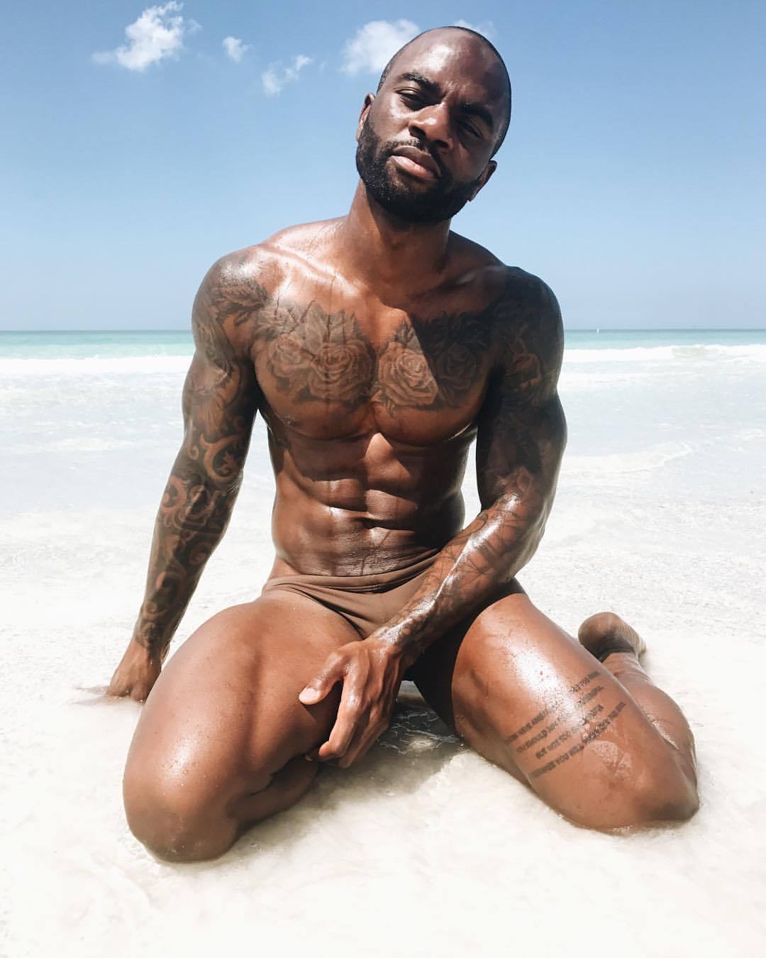 phelps1252:  Kev!….nice backyard…🍑