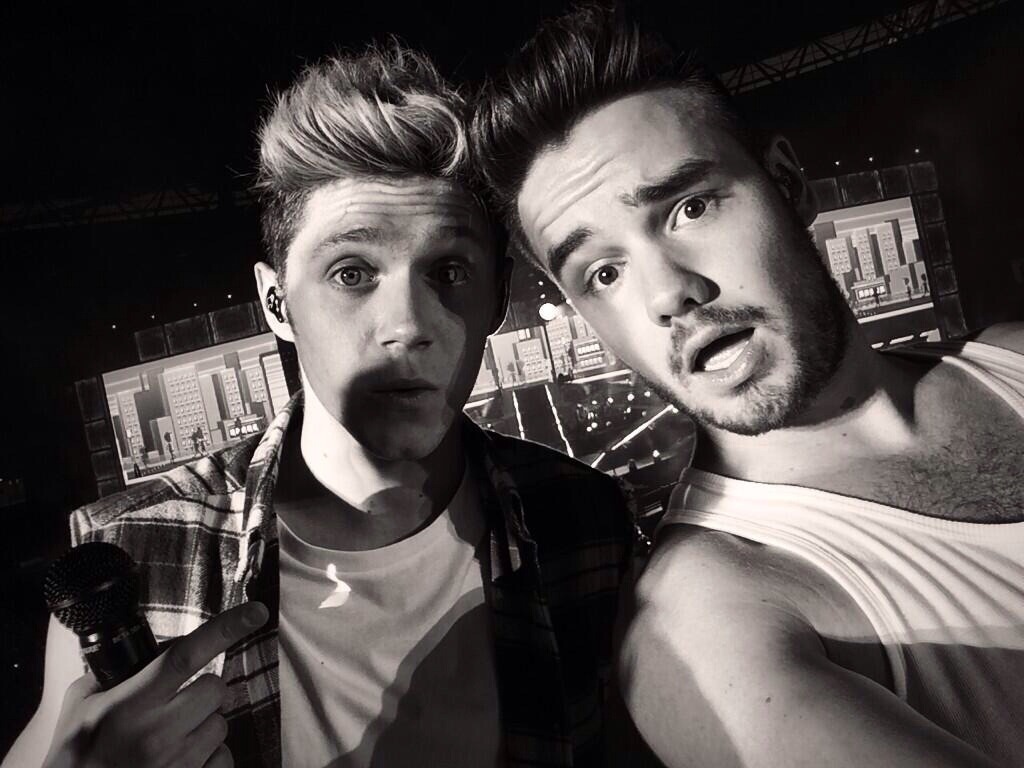 direct-news: Real_Liam_Payne: What an amazing night thank you so much for helping