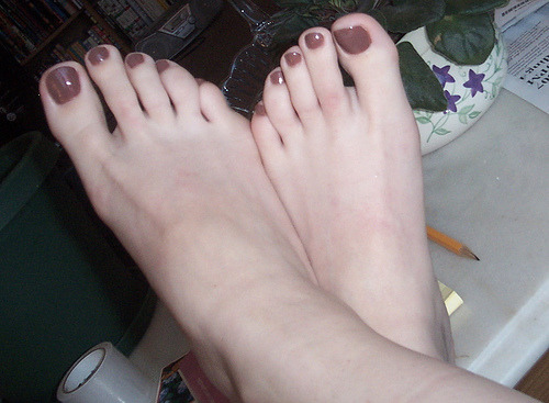 XXX seductive-girls-feet:  Toe Lick photo