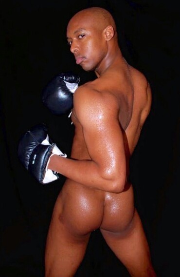 dominicanblackboy:  That hot ass you want!😍 