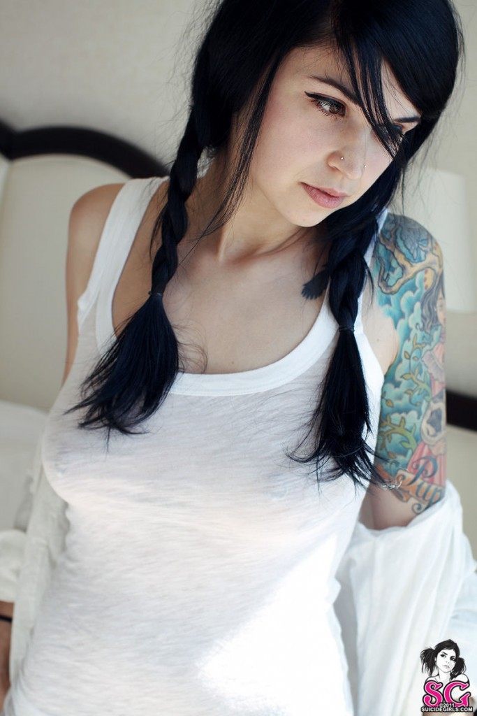 altmodelgirlcrush:  Bully Suicide