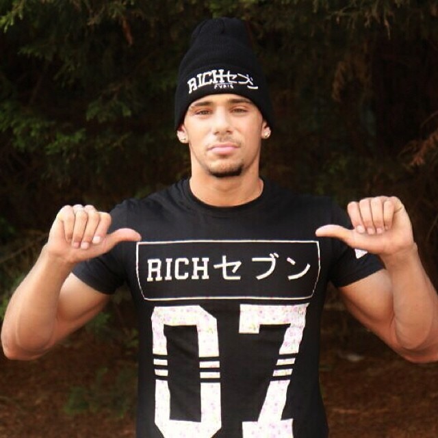 hoodsworld:  Kevin Malcuit      Hoodsworld claims no ownership of photos posted nor