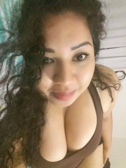 Latinasforlife:  Latinashunter:  Chichona+Brown Nipples! 😍💕💖❤  🌹 Leoloveslatinas