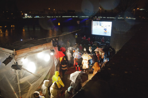 pidginperfect:‘Girl Walk // All Day’ Temporary cinema experience on the banks of the River Clyde f