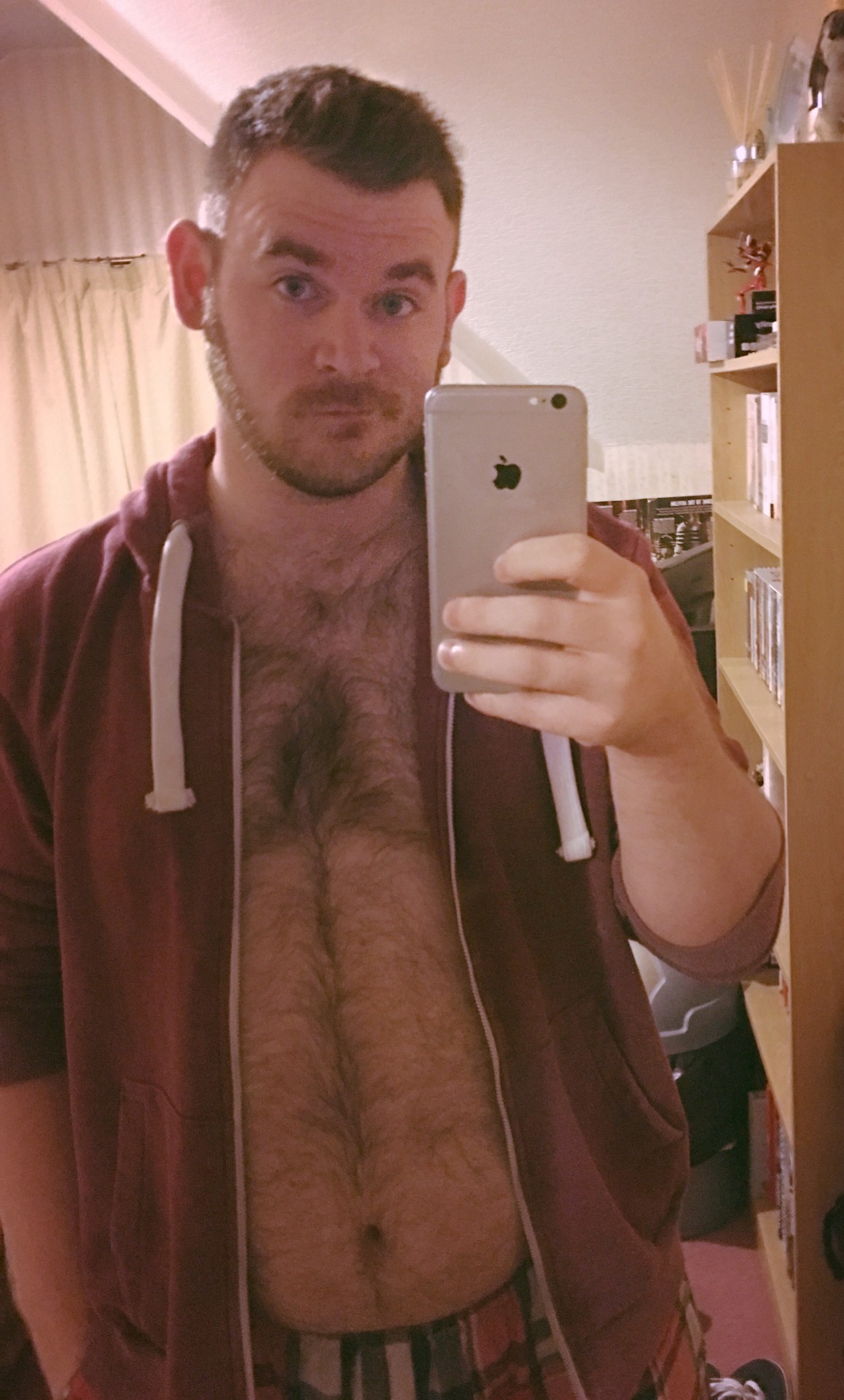 jonoops:  Sunday evening 😁 