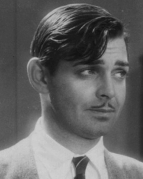 vintagegif-hottub: Clark Gable, 1930s (Unpublished photo from “It Happened one night “)