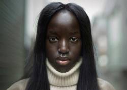 blackfashion:  Beautiful Strangers of London by Peter Zelewski 