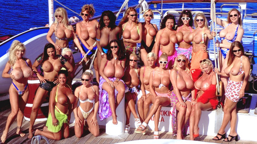 A Boob Cruise class pic - How many big bust models can you name?I see Busty Dusty, Casey James, Sana Fey, and Sarenna Lee among others. 
